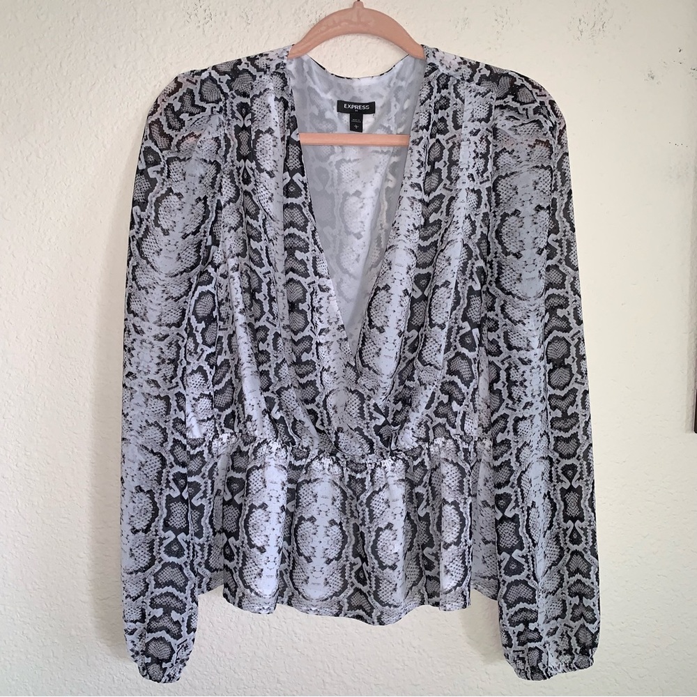 Express Long Sleeve Snakeskin Print Surplice Blouse